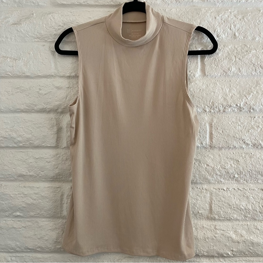 NO BOUNDARIES short sleeve turtleneck